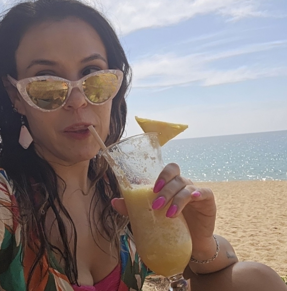 Meet your Posher, Alexis